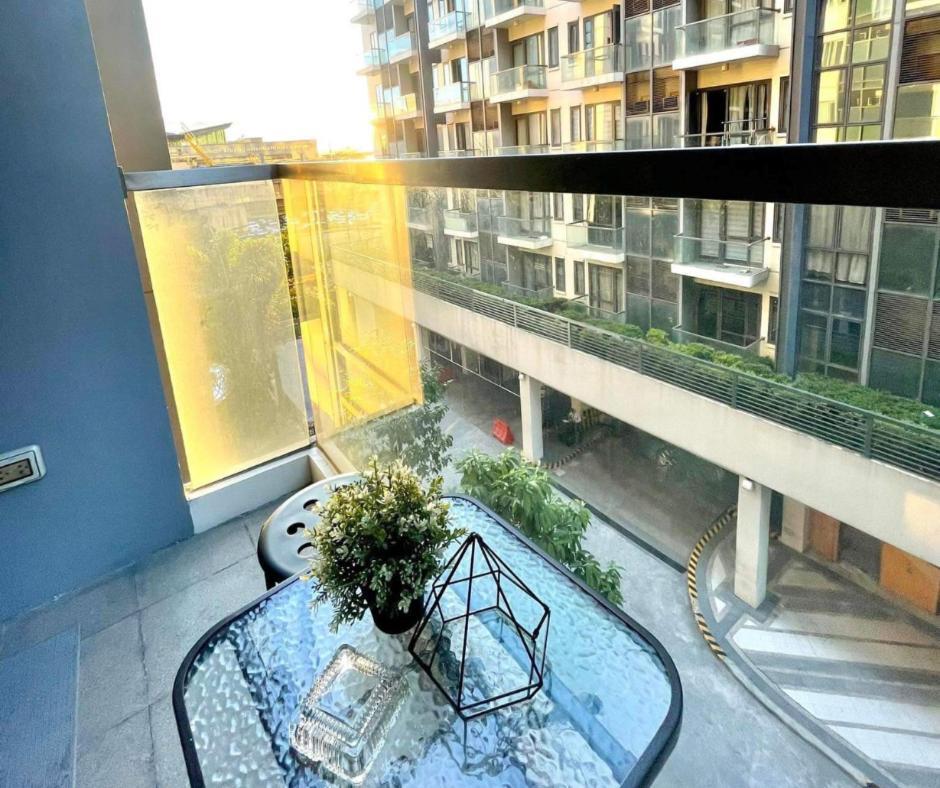 Lovely Unit With Free Wi-Fi & Netflix I Across Naia T3 Airport Manila Exteriér fotografie